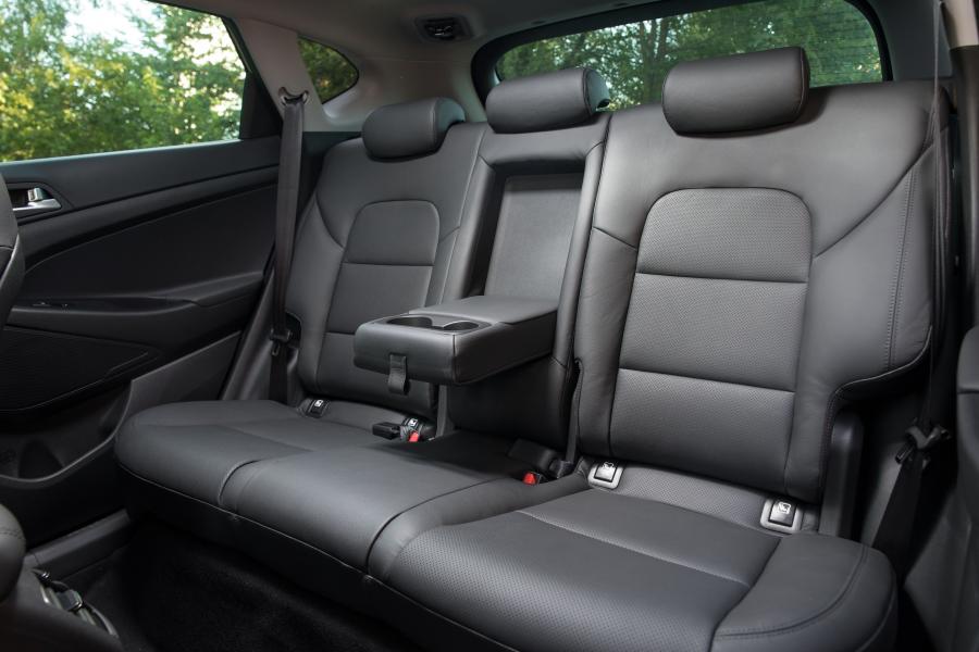 Интерьер Hyundai Tucson (TL) 2018 года  (CIS) (фото 30 из 40)